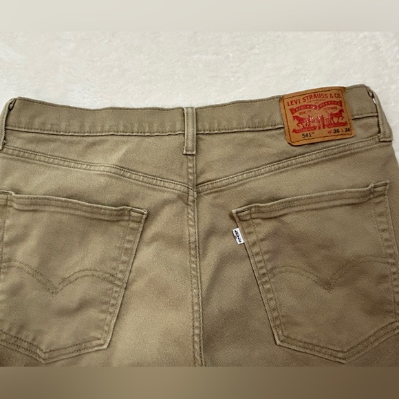 Levi's Straight Leg Tan 451 Men’s Jeans 36X34 - Picture 3 of 8